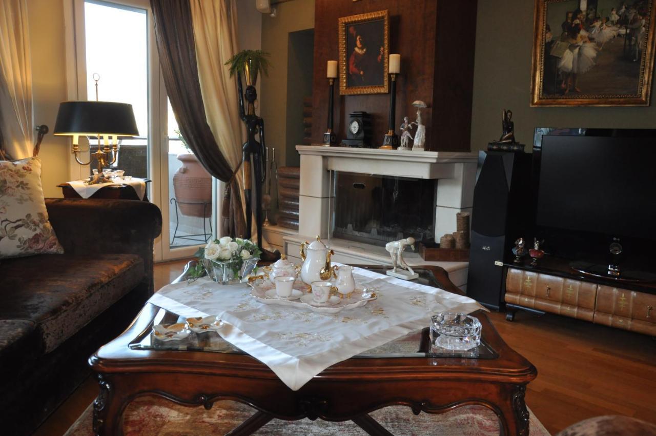 Classic Apartment With Beautiful View Kastoria Buitenkant foto